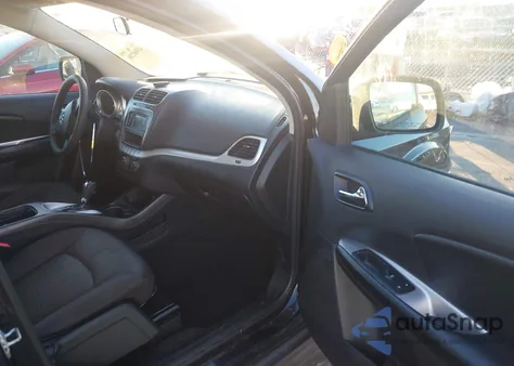 2013 Dodge Journey Sxt z USA, uszkodzony, nr VIN 3C4PDCBGXDT619163